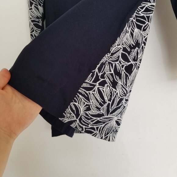 J. Crew Embroidered Wildflower Top Navy Blue Sz XS - Picture 9 of 13